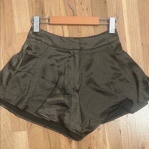 Forever 21 Dark Olive Women's Skorts